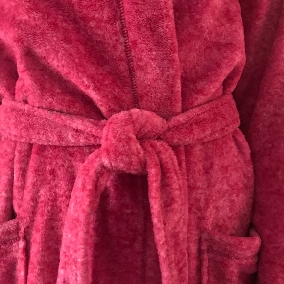 Ultra Beauty Bright Pink Short Robe - Picture 6 of 10